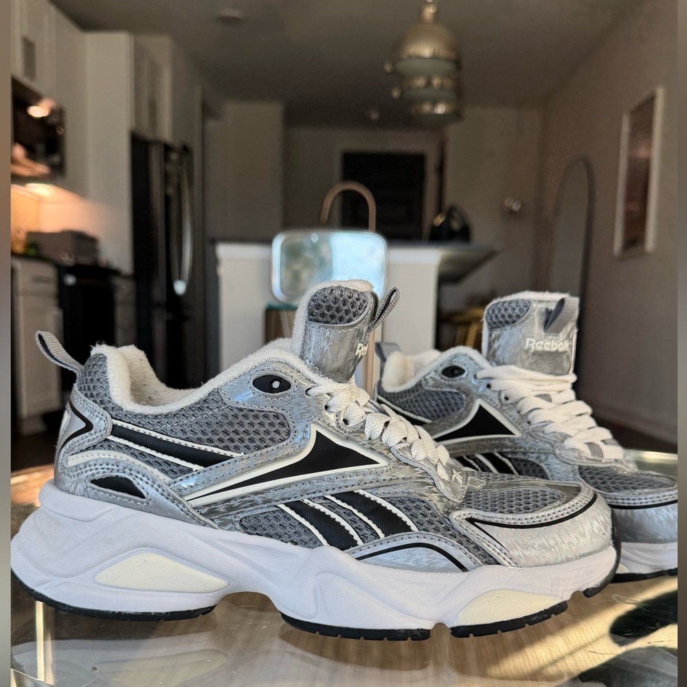 Reebok Gray and Black Athletic Shoes